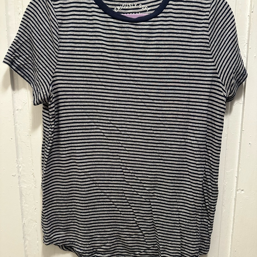Aeropostale Black and White Striped Short Sleeve Tee
